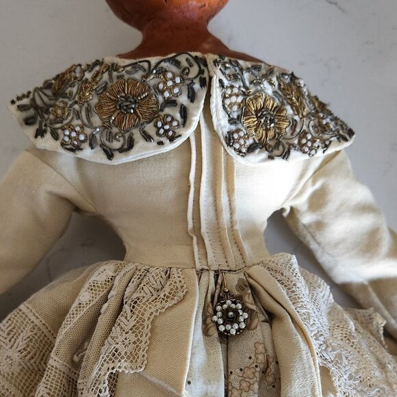 Nicol Sayre Handcrafted Folk Art Doll (Queen of the Harvest) - Picture 6 of 12